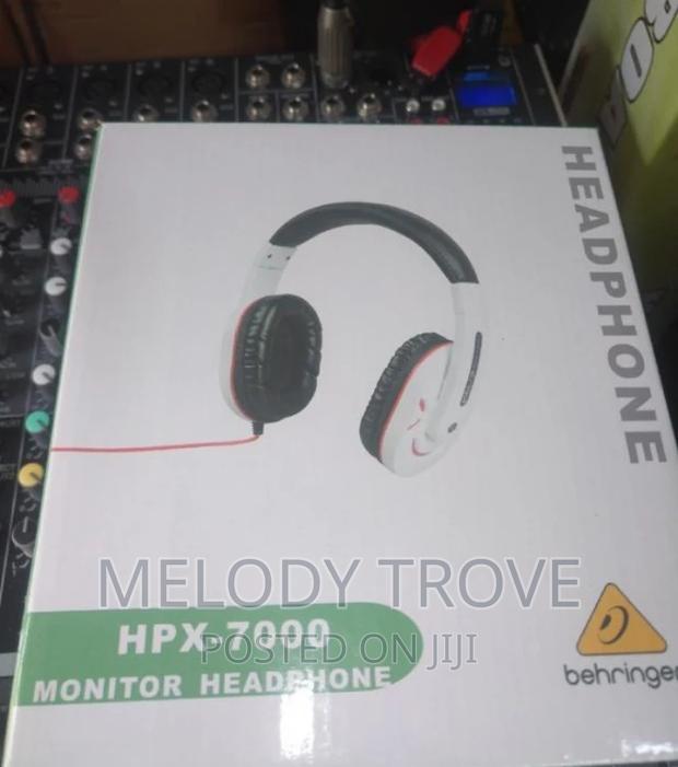 Behringer Hpx-7000 Monitor Headphones · Photo 3
