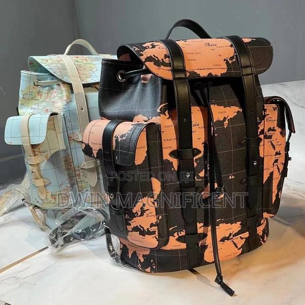 Original Leather Backpack · Photo 1