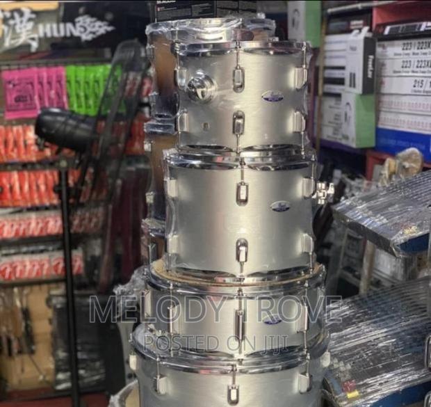 Pearl Decade Drums · Photo 1