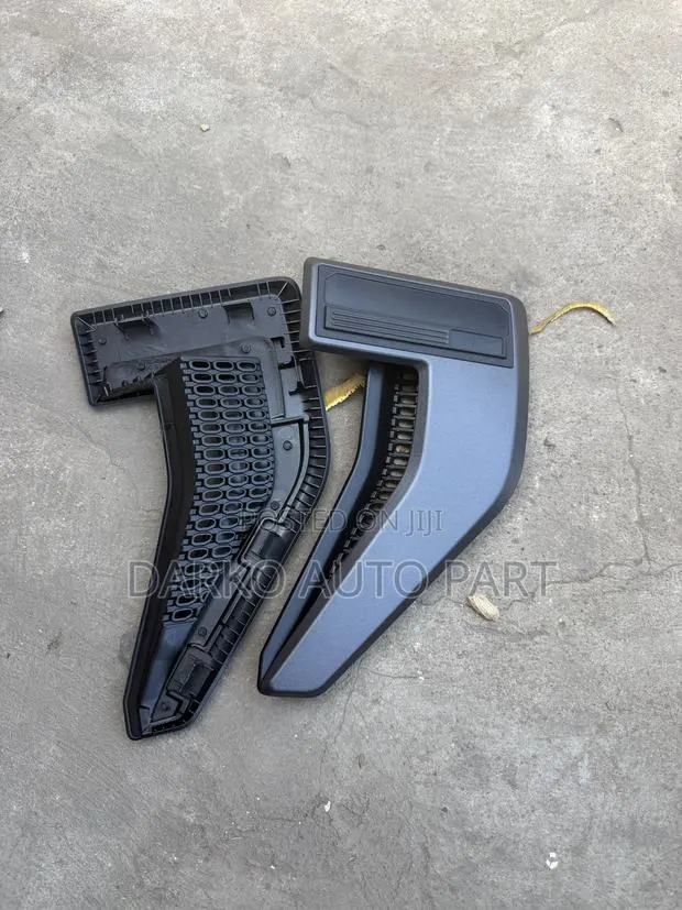 Ford F-150 (2021–2025) Fender Vent Trims or Side Available · Photo 1