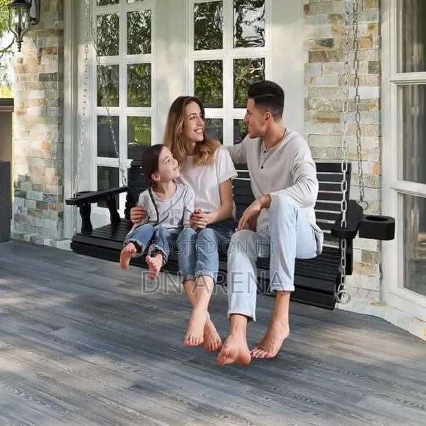 -Seater Wooden Porch Swing Outdoor Patio Garden · Photo 1
