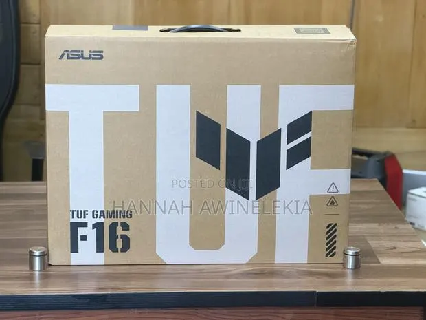 New Laptop Asus TUF Gaming F16 16GB Intel Core i7 SSD 512GB · Photo 1