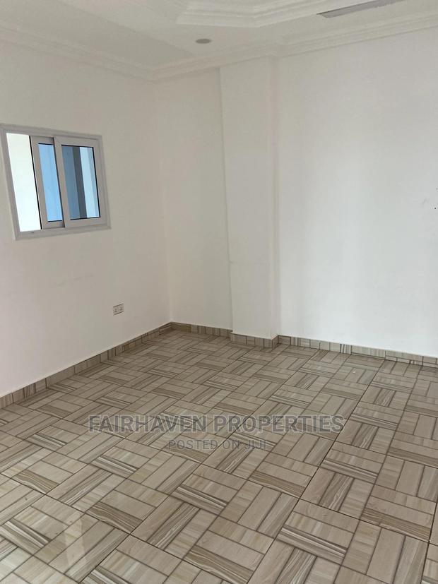 2bdrm Apartment in Tseaddo / Trade Fair, Accra Metropolitan for rent · Photo 6