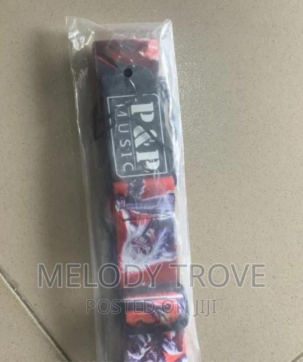 Guitar Strap · Photo 2