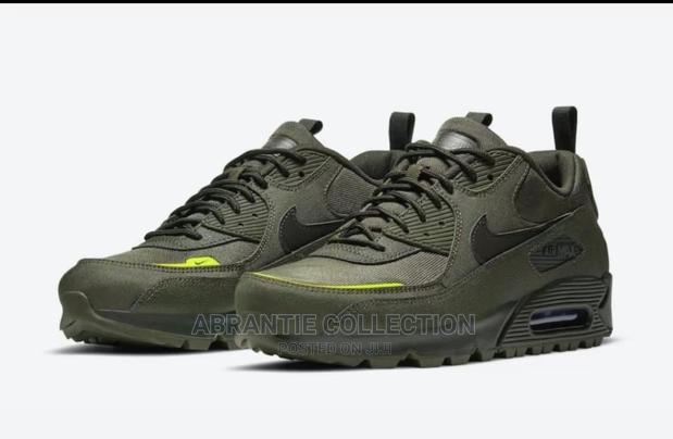 Nike Airmax 90 Surplus Khaki Green · Photo 2