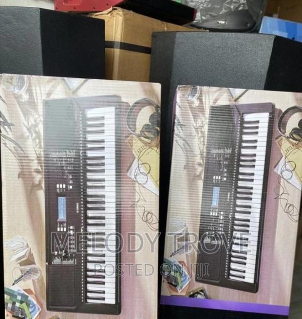 Yamaha Psr-373 Keyboard · Photo 3