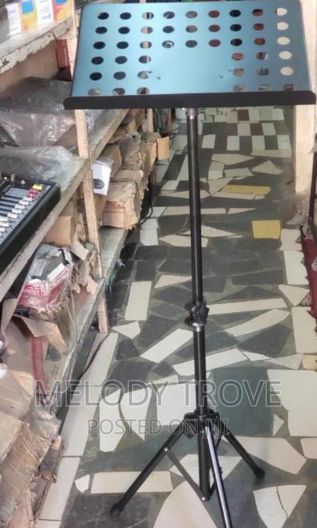 Music Stand · Photo 2