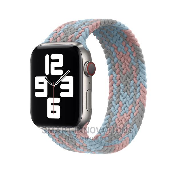 Braided Solo Loop for Apple Watch · Photo 4
