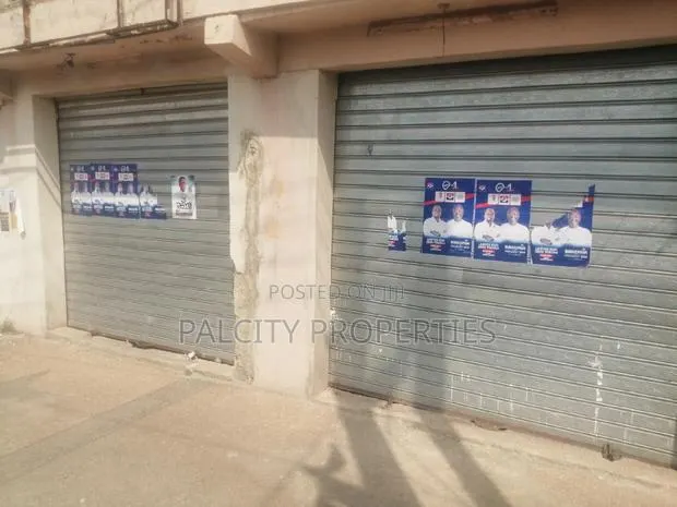 Shop for Rent at Stadium Asokwa · Photo 1