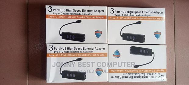 Type C 3.0 Hub With LAN · Photo 2