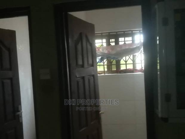 7bdrm House in Dki Properties, Oyibi for Sale · Photo 7