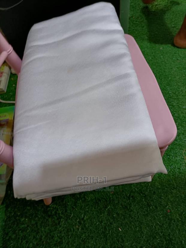 Table Cloths,Other Colours Available · Photo 2