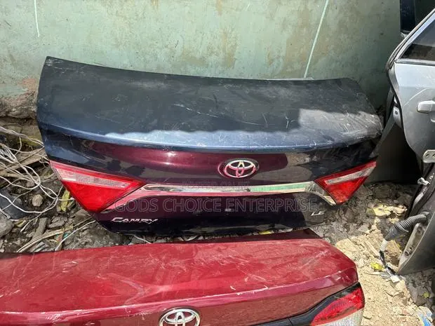 Complete Boot Camry 2015-2016-2017 · Photo 1