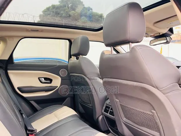 Land Rover Range Rover Evoque SE Premium 4x4 5-Door 2018 Black · Photo 1