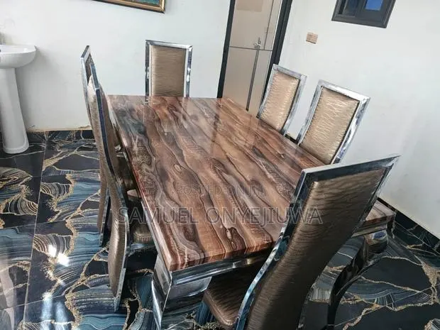 Marble Dining Table With 6 Sitting Chairs(Promiseland Katamanso) · Photo 1