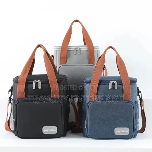 Insulated Lunch Bag · Photo 1