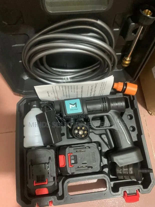 Rechargeable Pressure Washer · Photo 1