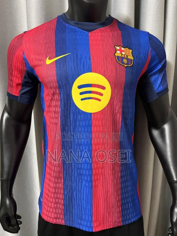 Barcelona 2026/27 Home Jersey · Photo 1