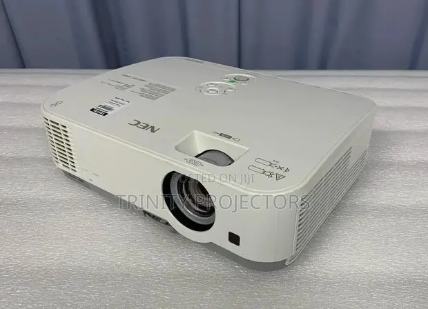 NEC ME361X Is a Discontinued 3600-Lumen XGA 3LCD Projector · Photo 1
