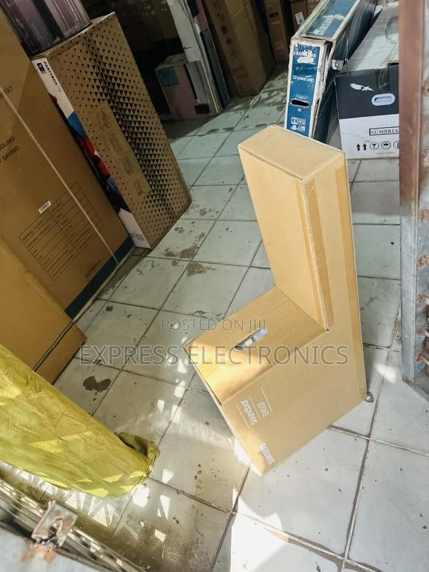 Grab Your New Soundbar With Woofer B450f Samsung · Photo 1