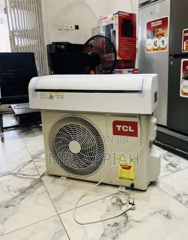 Lovely TCL 1.5hp Split Type Non Inverter Air Conditioner(3 Star) · Photo 1
