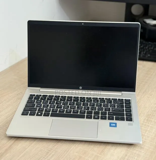 Laptop HP ProBook 440 G2 8GB Intel Pentium SSD 256GB · Photo 1