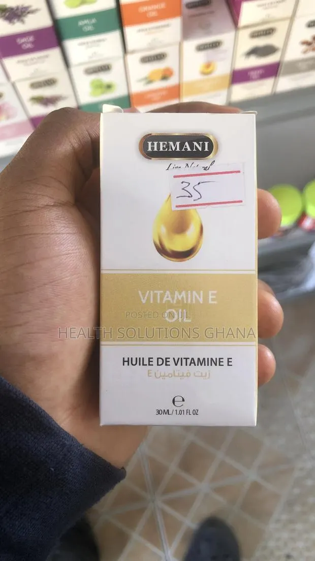 Hemani Vitamin E Oil · Photo 1