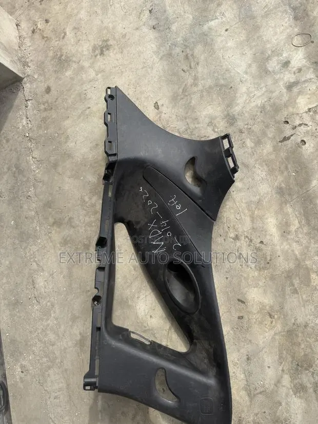 MDX 2014-2020 Left-Side Interior Quarter Panel or Pillar Trim MDX. · Photo 1