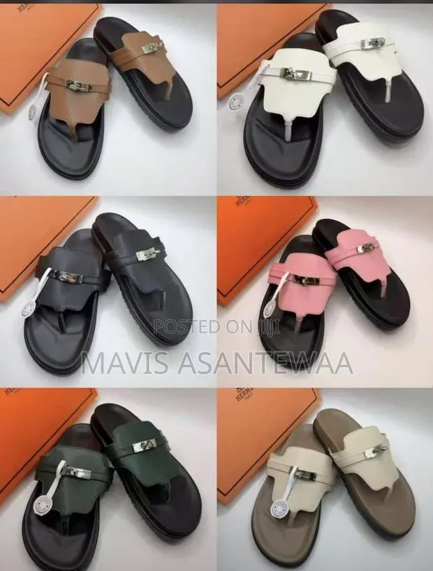 Ladies Slippers · Photo 1