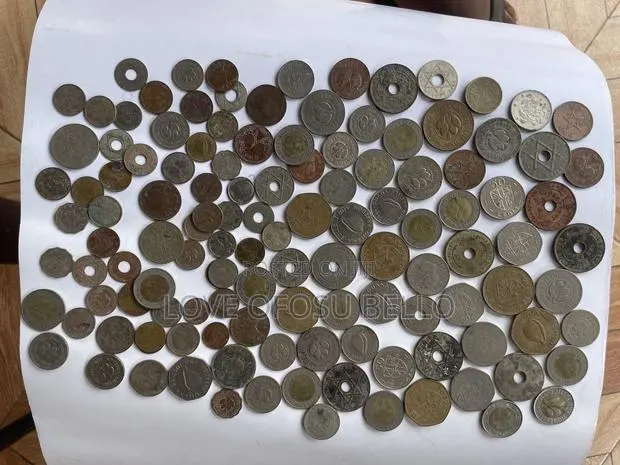 Old Ghanaian Coins for Sale · Photo 1