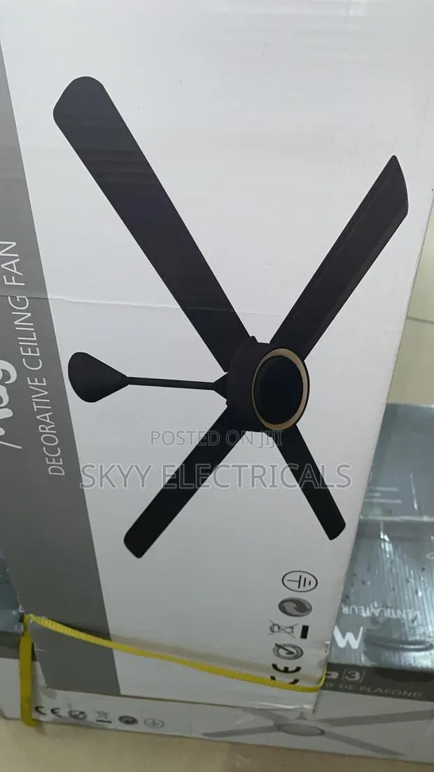 Original Magia 4 Black Color Fan · Photo 1