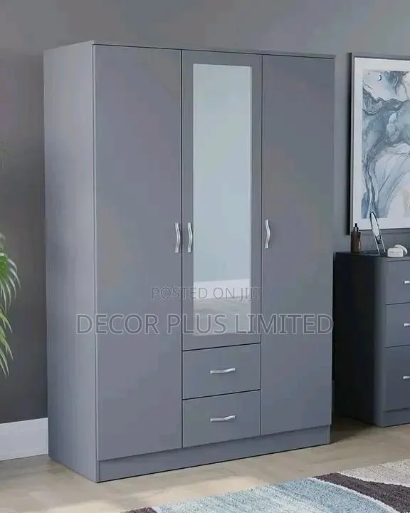 Wardrobes Quality · Photo 1