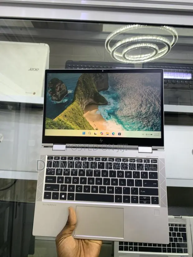 Laptop HP EliteBook 830 G7 16GB Intel Core i7 SSD 256GB · Photo 1
