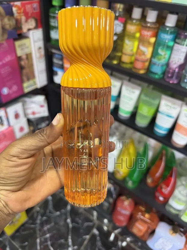 Lattafa Perfume Body Mist · Photo 1