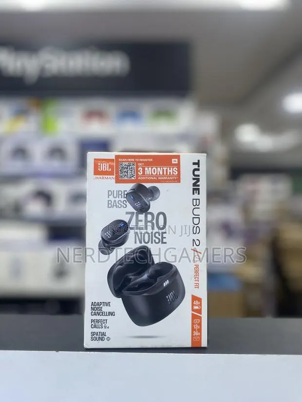 JBL Tune Buds 2 · Photo 1