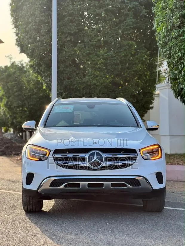 Mercedes-Benz GLC-Class 2020 White · Photo 1