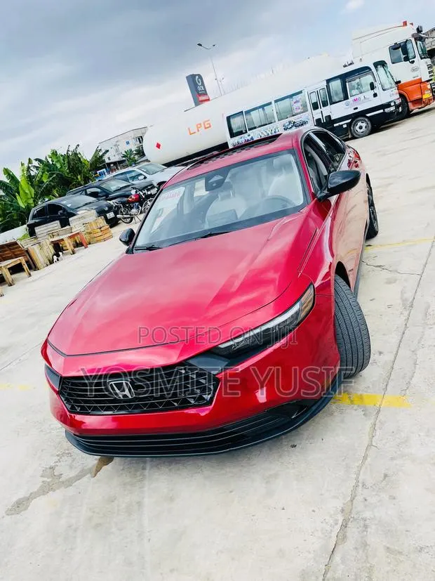 Honda Accord SE CVT 2025 Red · Photo 1