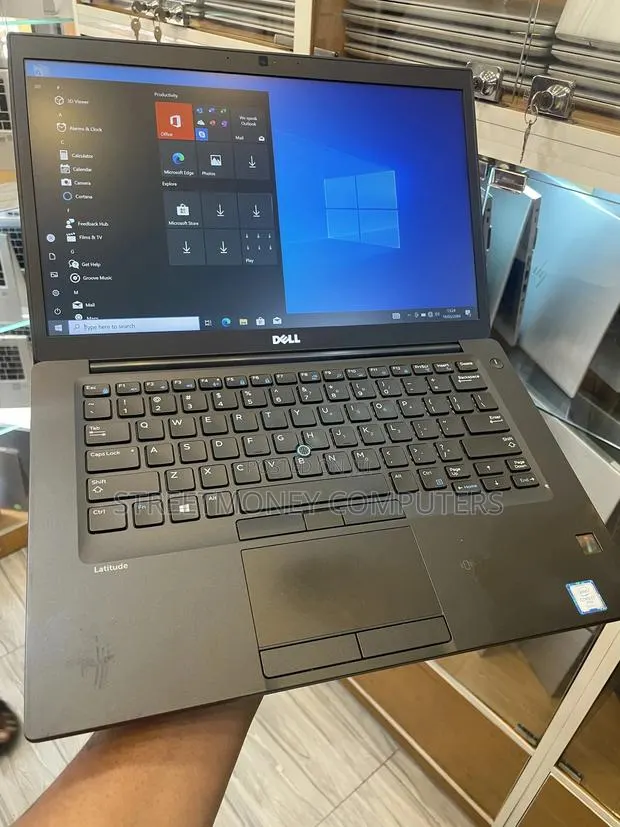 Laptop Dell Latitude 7480 8GB Intel Core i7 SSD 256GB · Photo 1