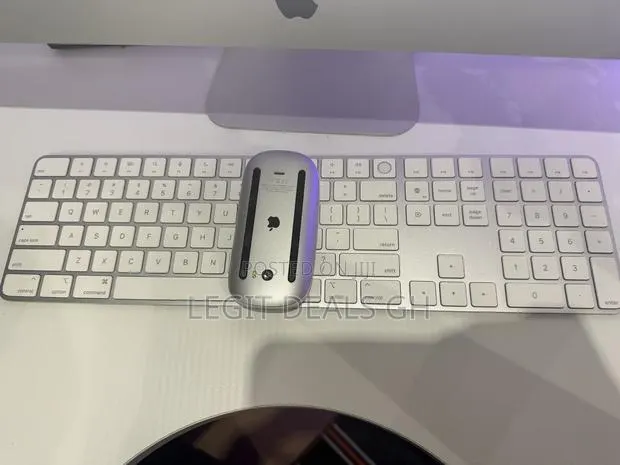 Apple Keyboard and Mouse 2 Combo Touch Id · Photo 1