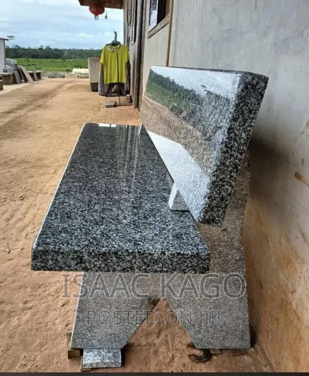 Granite Bench · Photo 1