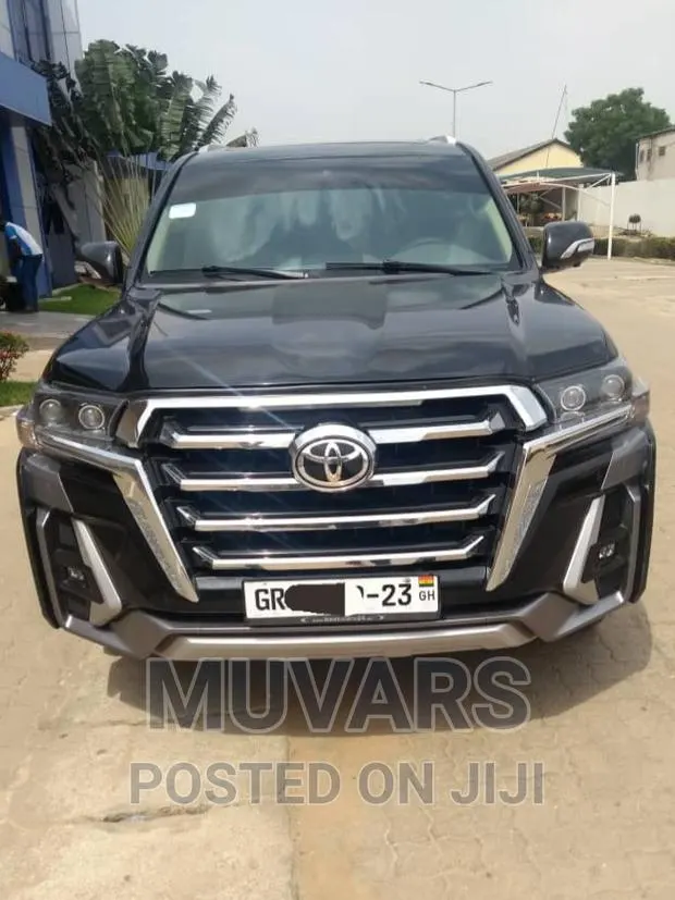 Car for Rent in Accra. Toyota Landcruiser for Rent · Photo 1