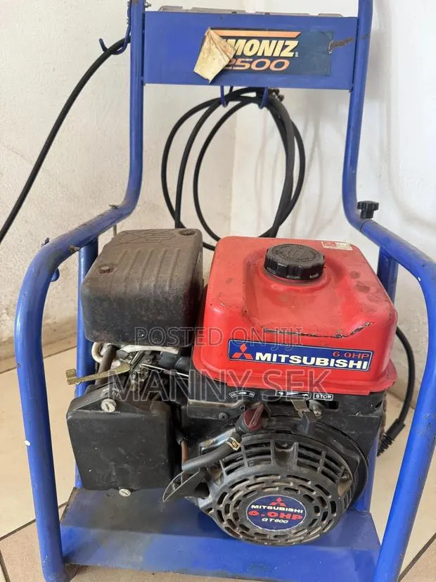 Simoniz Pressure Washer · Photo 1