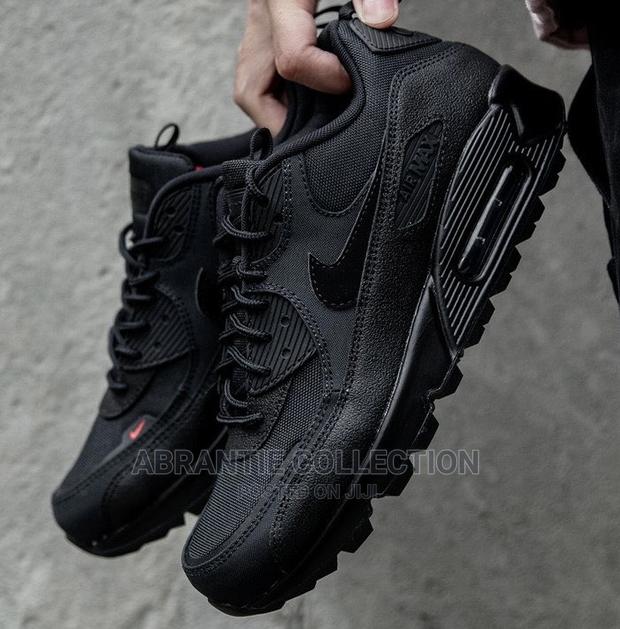 Nike Airmax 90 Surplus Black · Photo 2