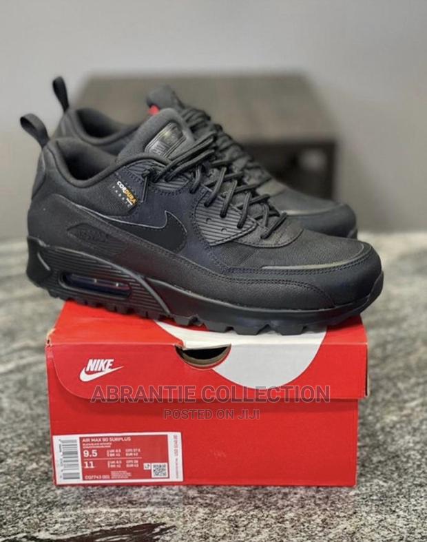 Nike Airmax 90 Surplus Black · Photo 3