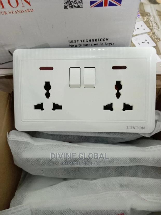 13A Double Multi Wall Socket · Photo 8
