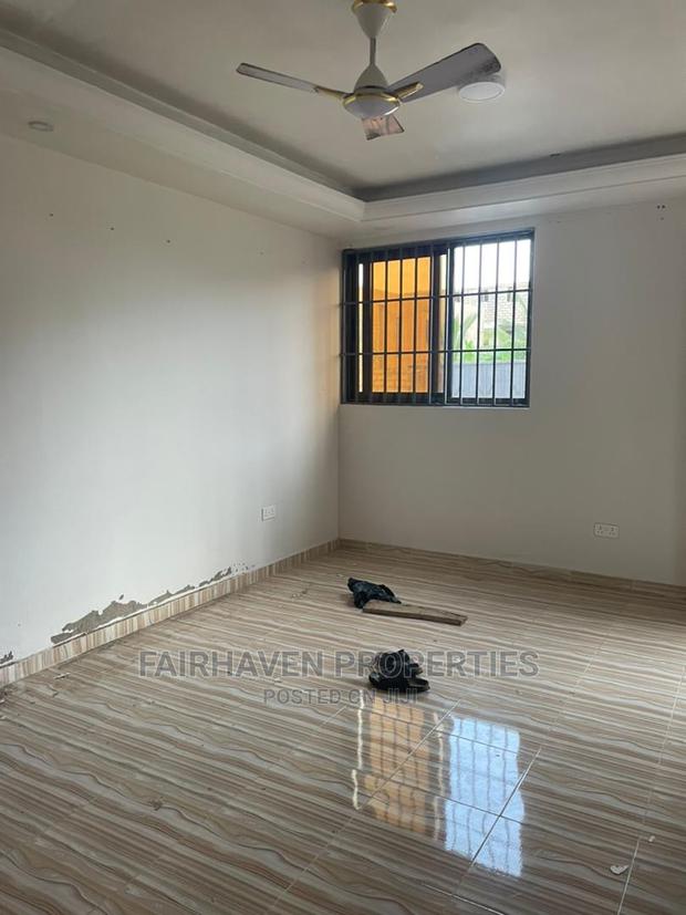 1bdrm Apartment in Tseaddo, Burma Camp for Rent · Photo 2