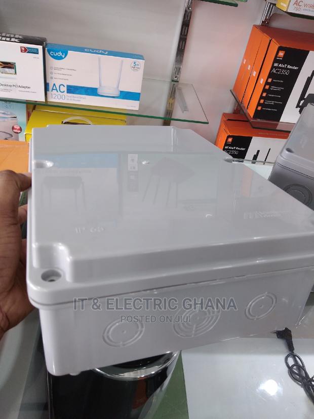 255 X 311 Waterproof Junction Box · Photo 1