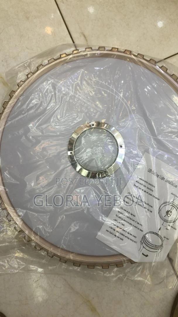 Led Light With Bluetooth Speaker · Photo 1