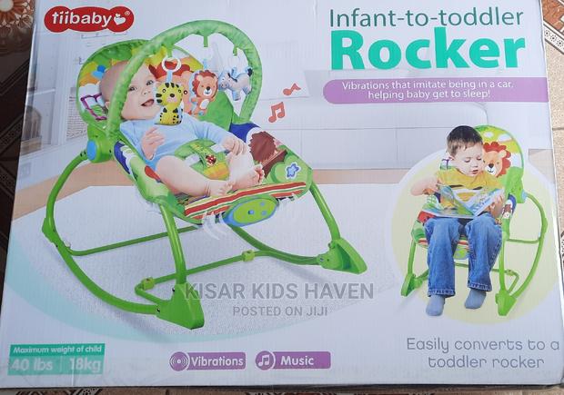 Infant to Toddler Rocker With Music · Photo 1