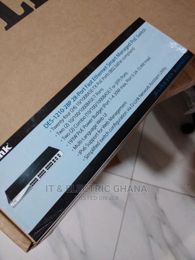 D-Link 24 Port Managed Poe Switch · Photo 1